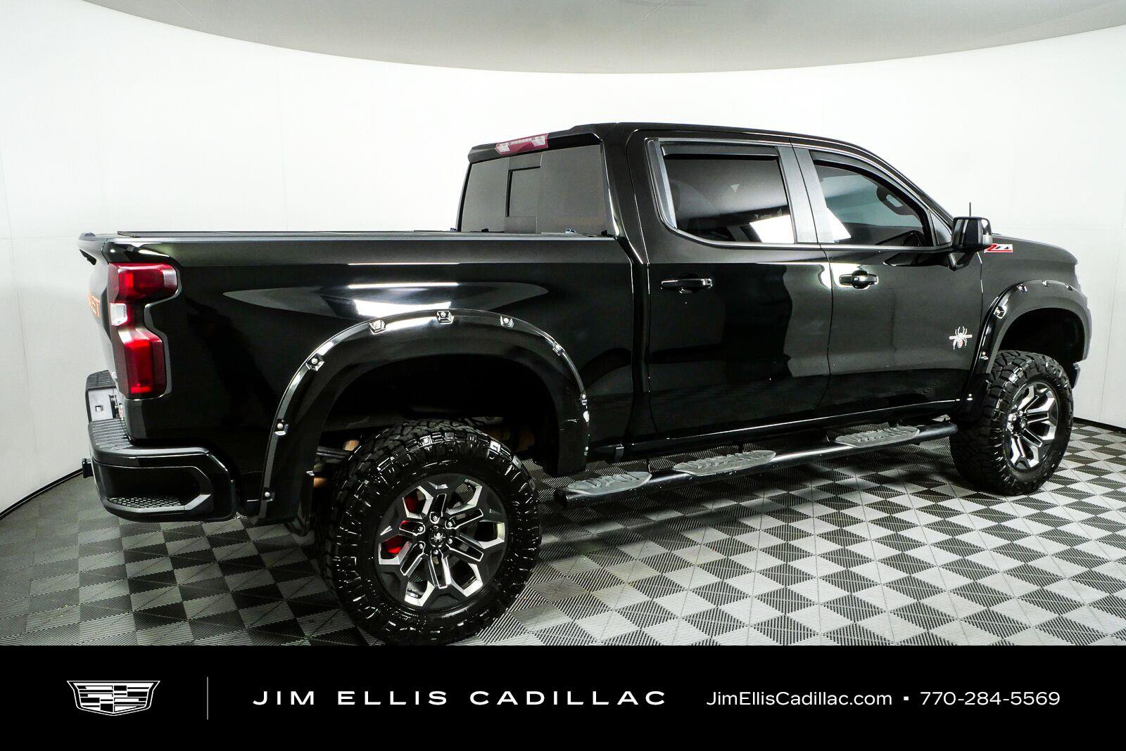 Used 2020 Chevrolet Silverado 1500 RST w/ All-Star Edition AWD/4WD image 2