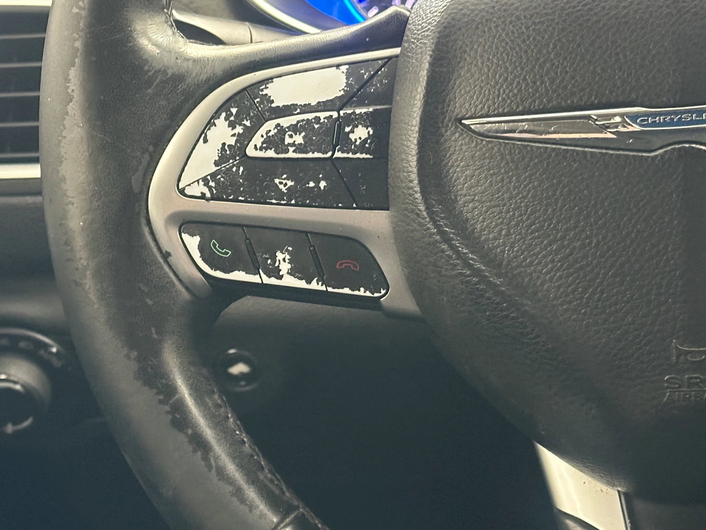 Used 2016 Chrysler 200 LX image 19