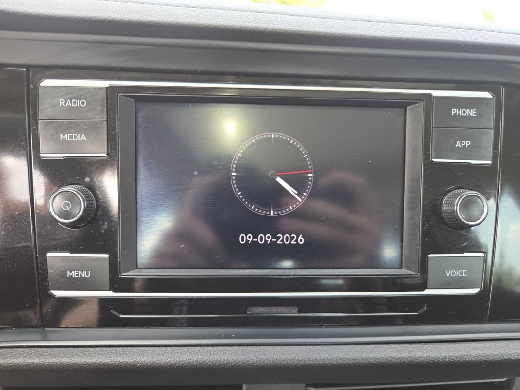 Used 2024 Volkswagen Jetta SE FWD image 21