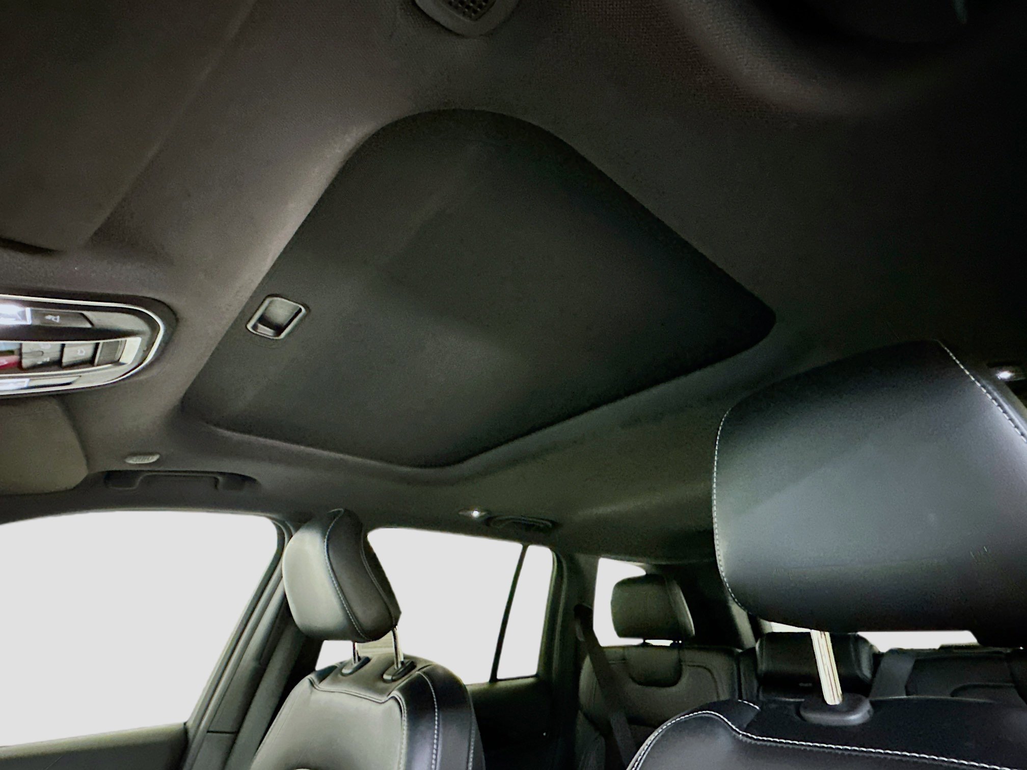 Used 2023 Jeep Grand Cherokee Altitude image 26