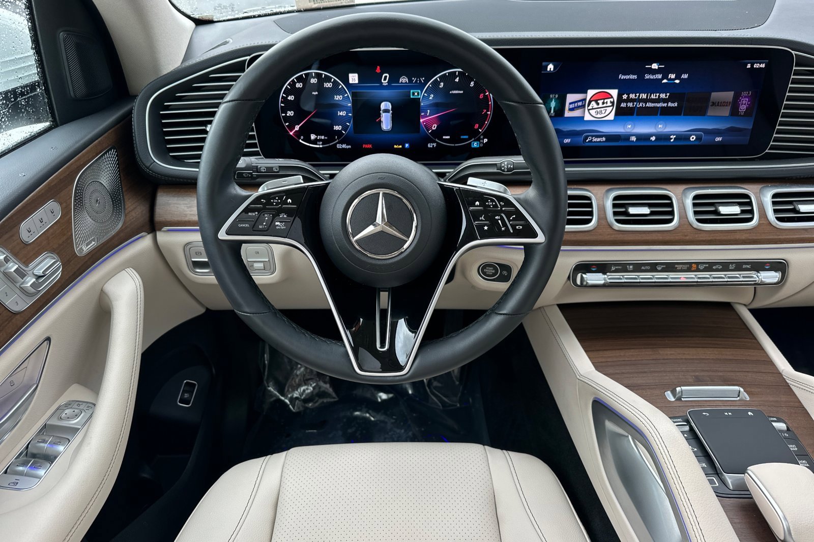 Certified 2025 Mercedes-Benz GLS 450 4MATIC image 16