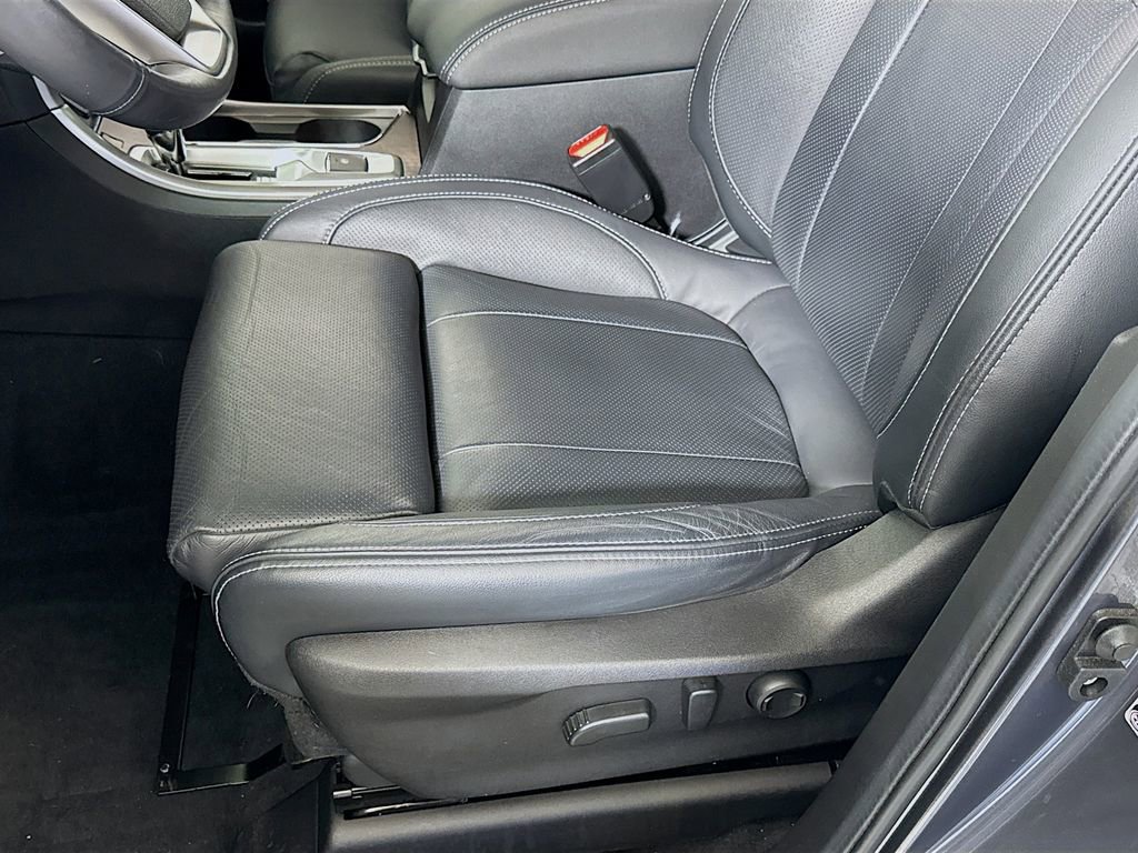 Used 2022 Subaru Ascent Touring w/ Popular Package #2A image 20