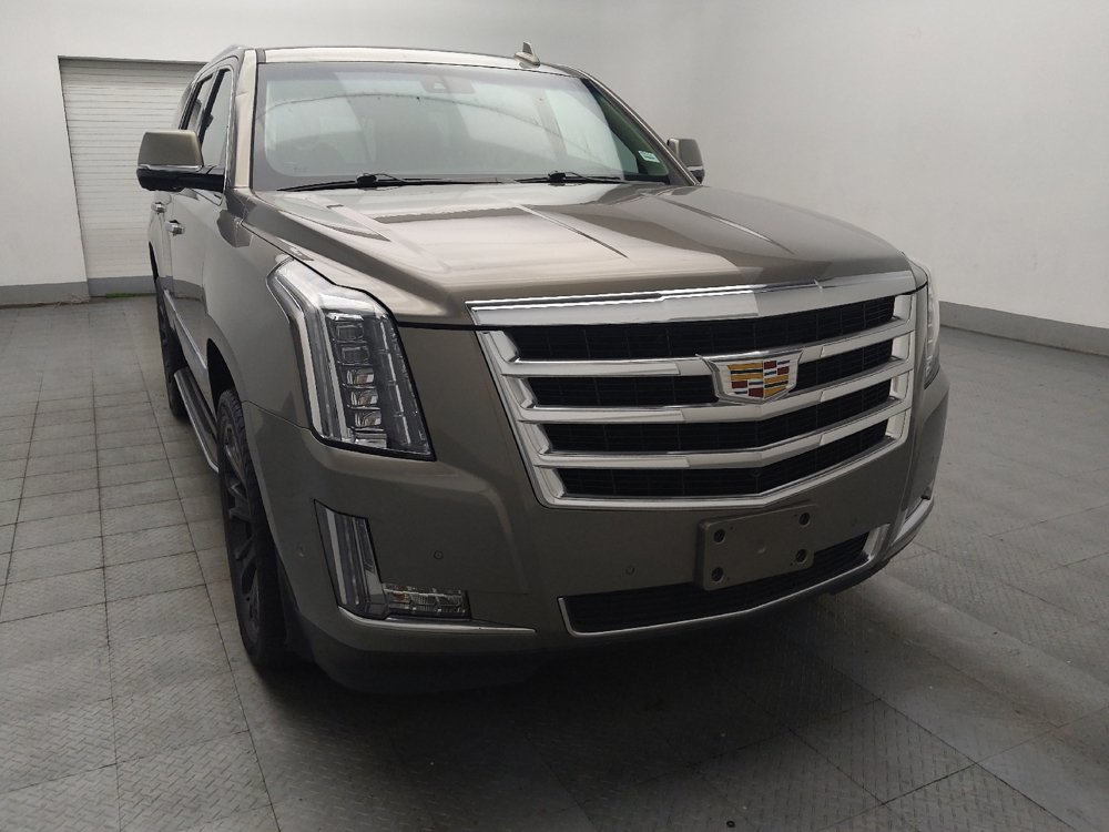 Used 2018 Cadillac Escalade Luxury AWD/4WD image 13