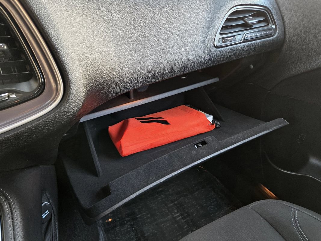 Used 2022 Dodge Challenger SXT image 35