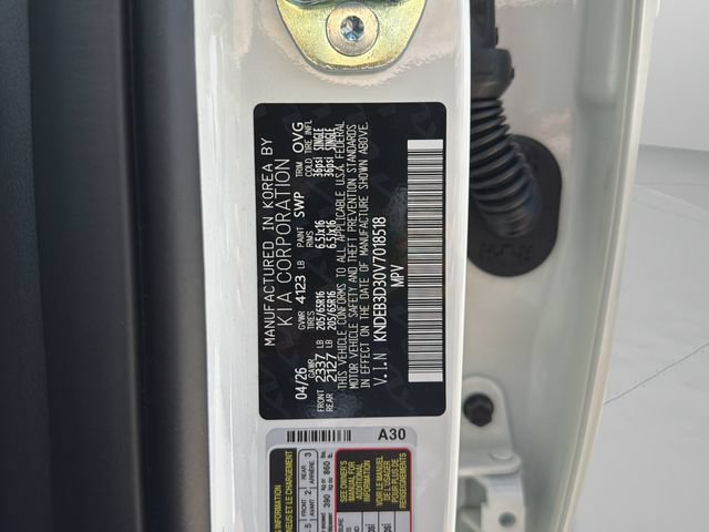 Used 2027 Kia Seltos LX FWD image 34