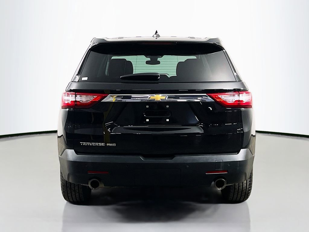 Used 2021 Chevrolet Traverse LS AWD/4WD image 6