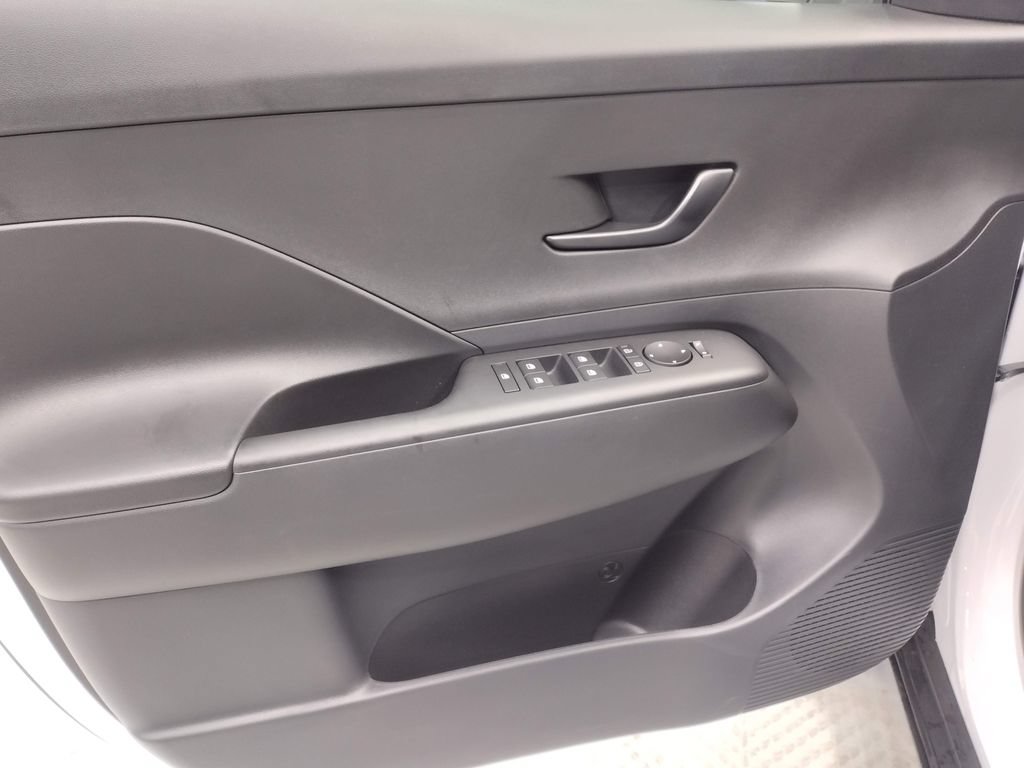 New 2026 Hyundai Kona SEL Sport AWD/4WD image 16