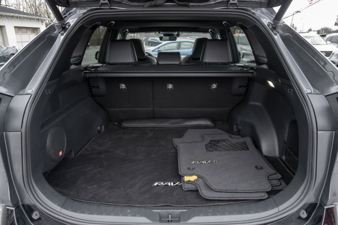 Used 2023 Toyota RAV4 XSE image 22