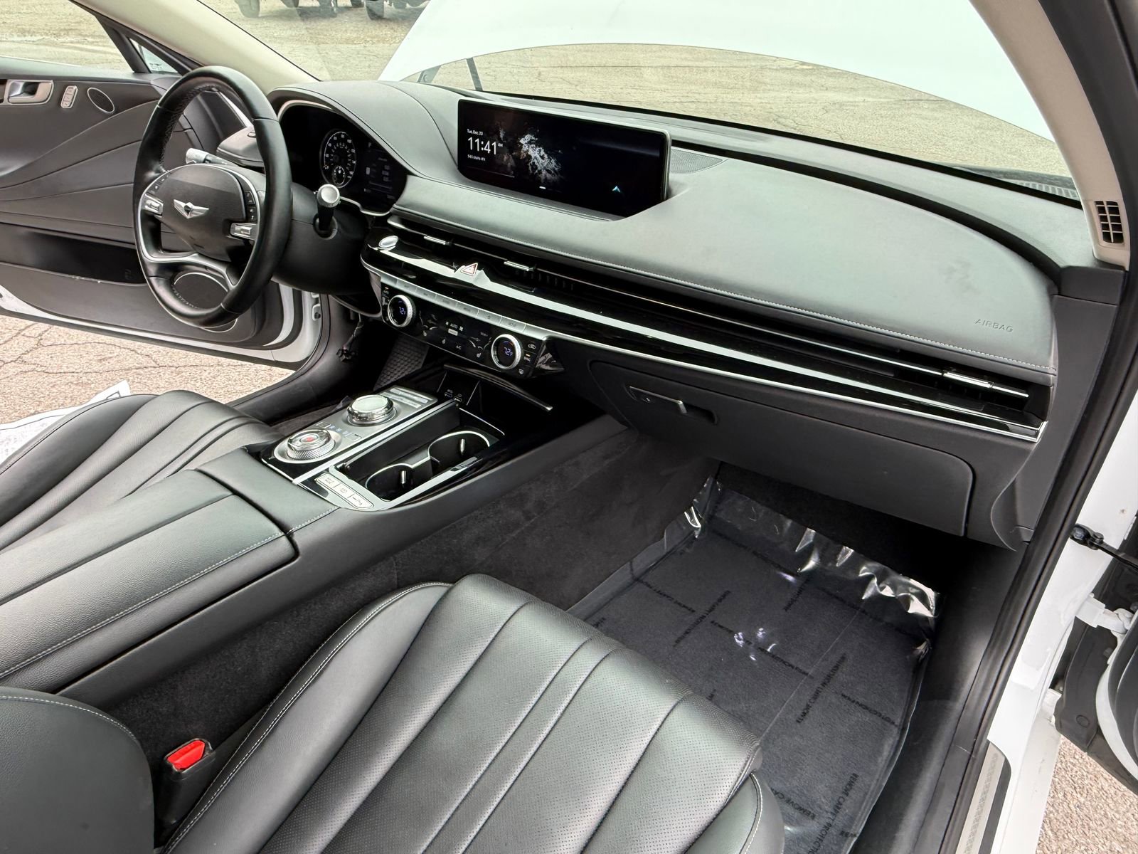 Used 2023 Genesis G80 2.5T image 31