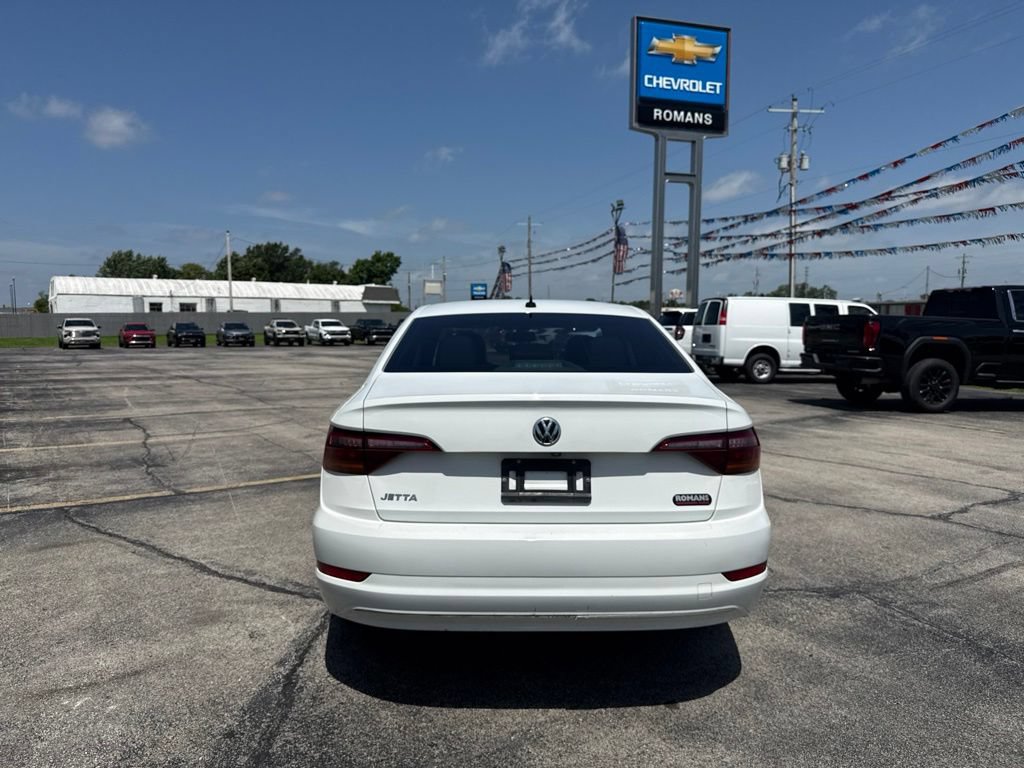 Used 2019 Volkswagen Jetta SE FWD image 5