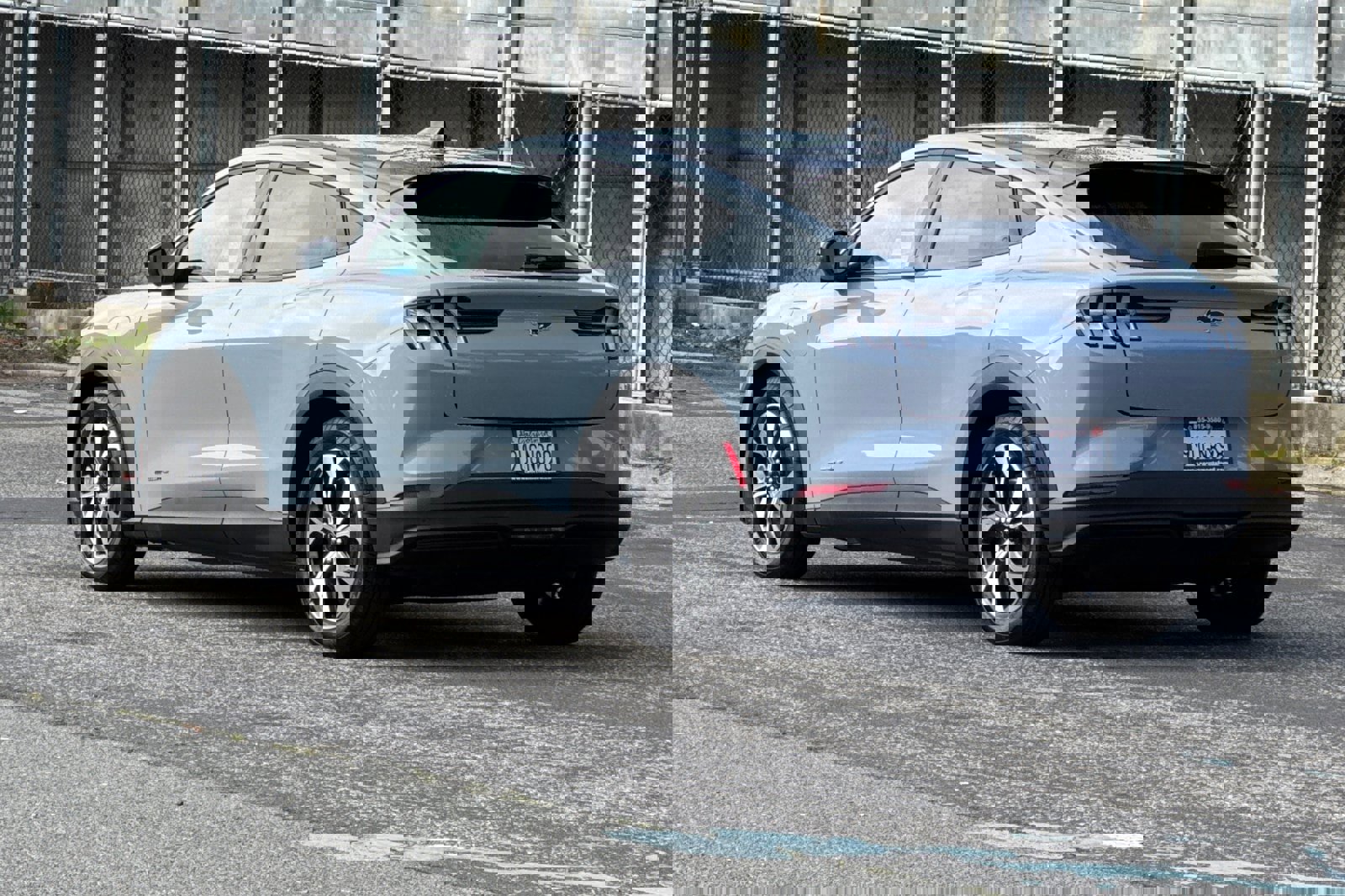 Certified 2025 Ford Mustang Mach-E Select w/ Comfort Package Lite image 6