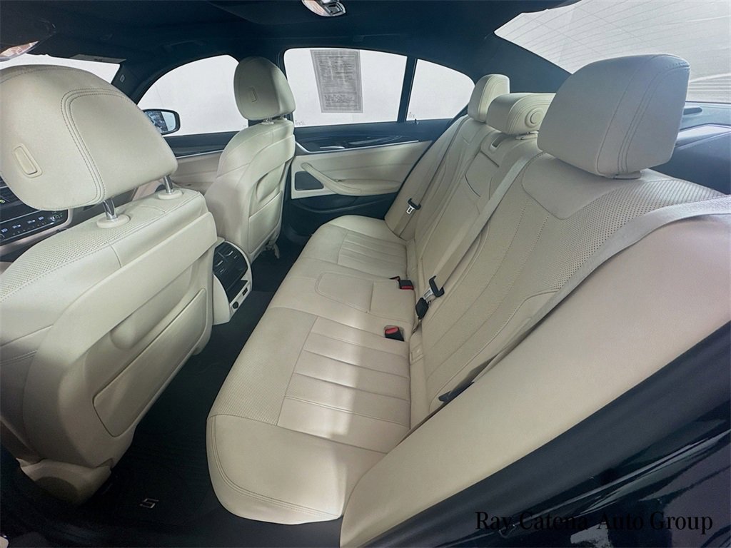 Certified 2023 BMW 530e xDrive w/ Premium Package image 26