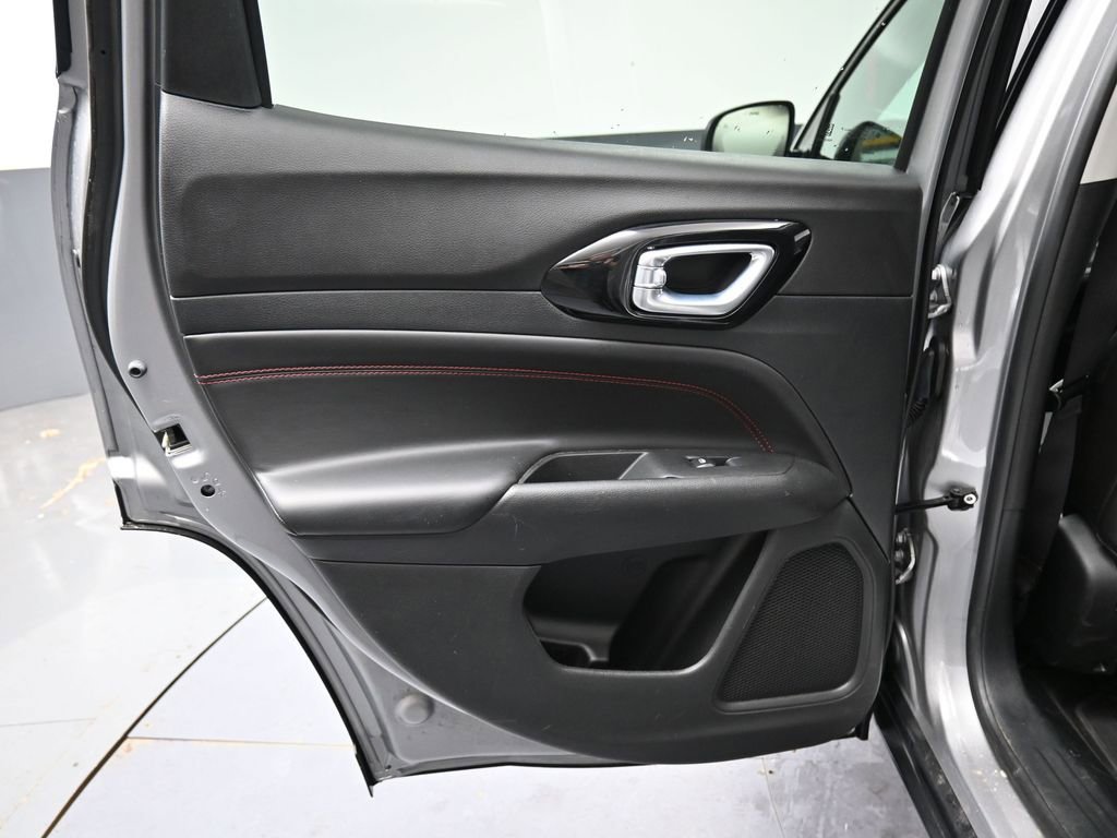 Used 2022 Jeep Compass Trailhawk w/ Trailhawk Elite Group image 26