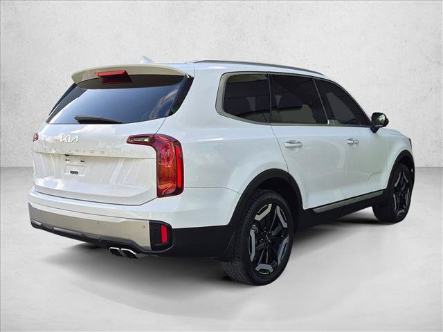 Used 2023 Kia Telluride S FWD image 5