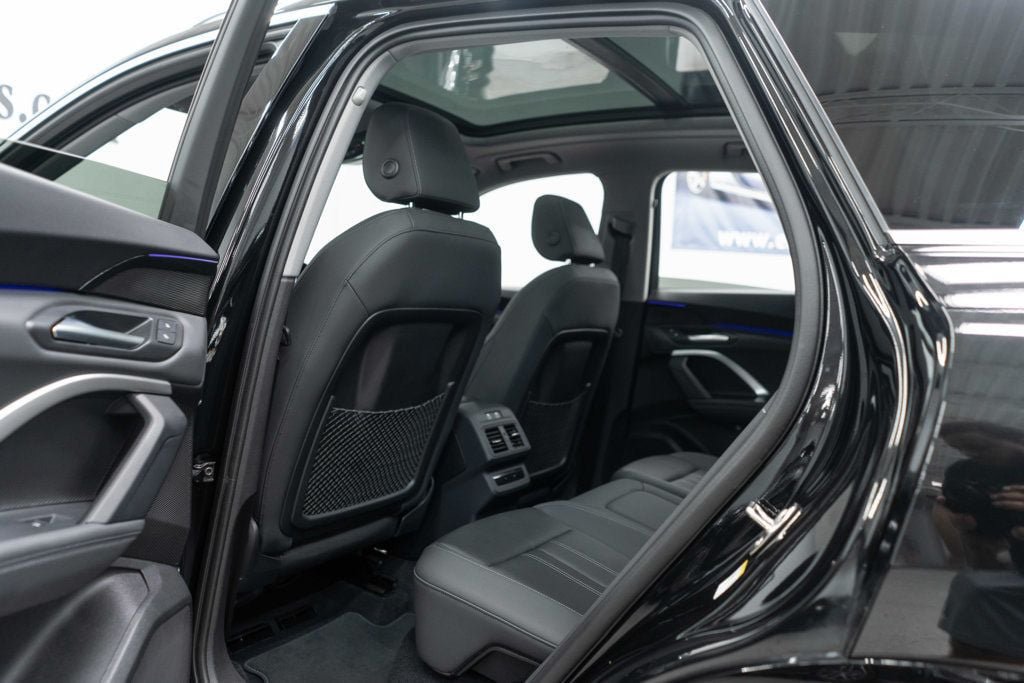 Used 2025 Audi Q5 Premium AWD/4WD image 34