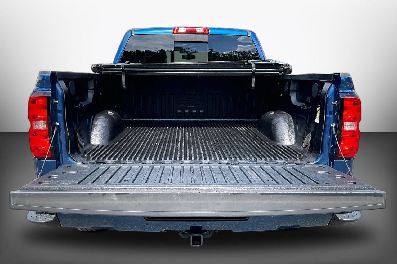 Used 2018 Chevrolet Silverado 1500 LT w/ All Star Edition AWD/4WD image 24