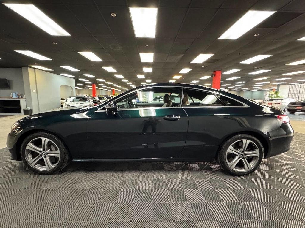 Used 2018 Mercedes-Benz E 400 E 400 image 11
