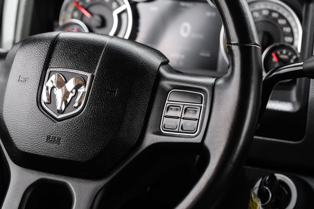 Used 2017 RAM 3500 Big Horn AWD/4WD image 14