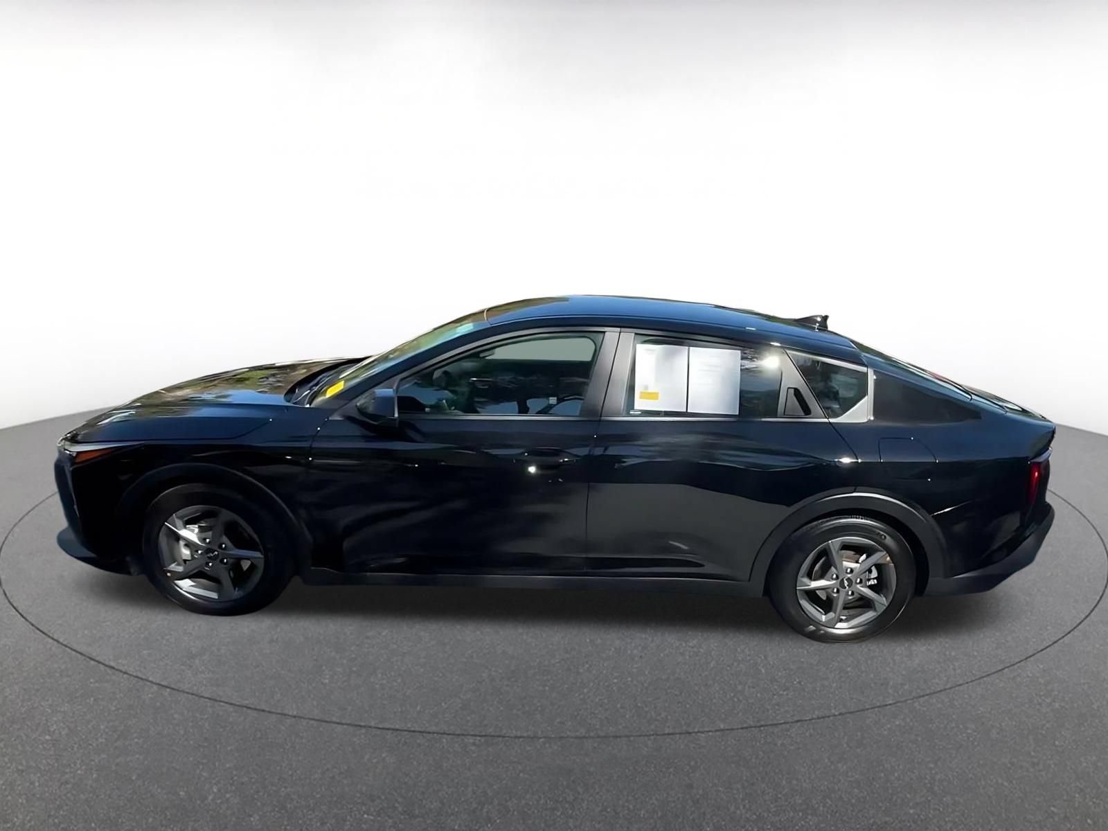 Used 2026 Kia K4 FWD image 7