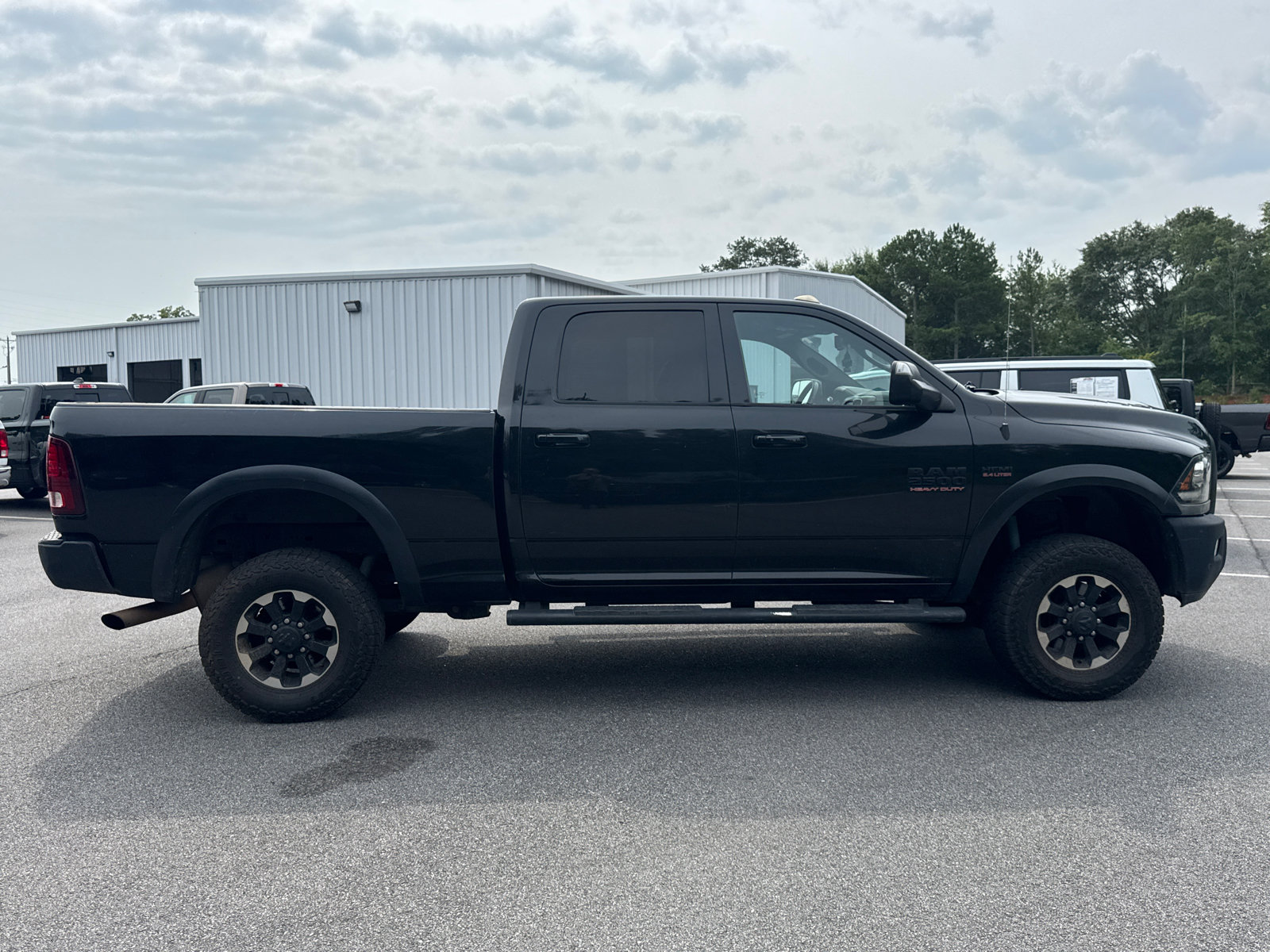 Used 2018 RAM 2500 Power Wagon w/ Leather & Luxury Group AWD/4WD image 4
