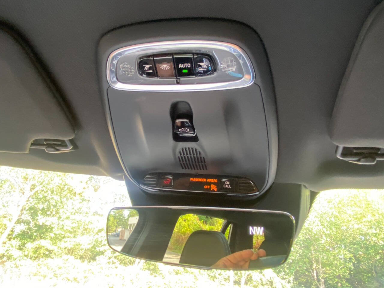 Used 2019 Volvo XC90 T5 R-Design w/ Protection Package Premier FWD image 37
