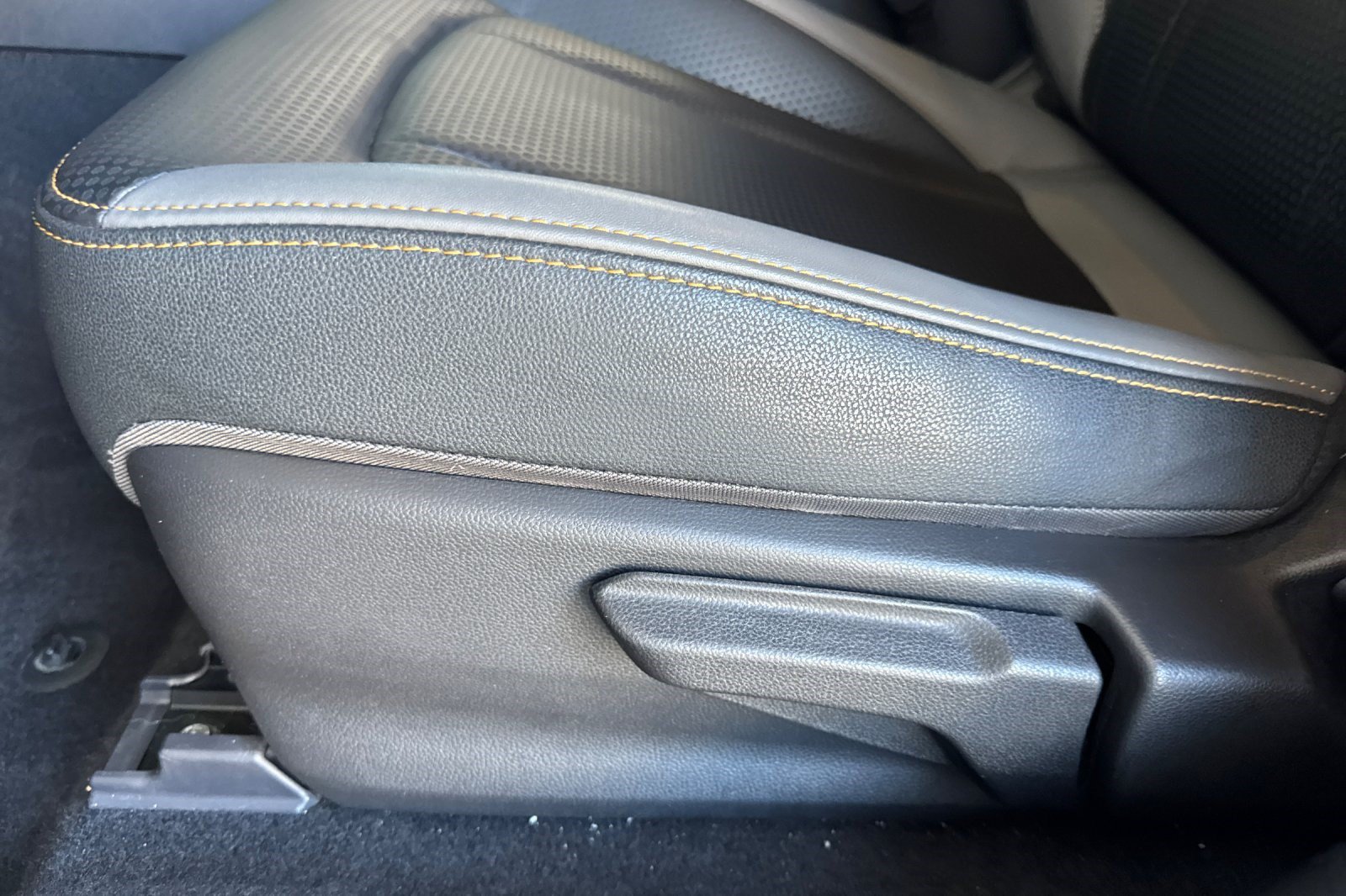 Used 2024 Subaru Crosstrek 2.5i Wilderness w/ Crosstrek Mirror Package AWD/4WD image 15