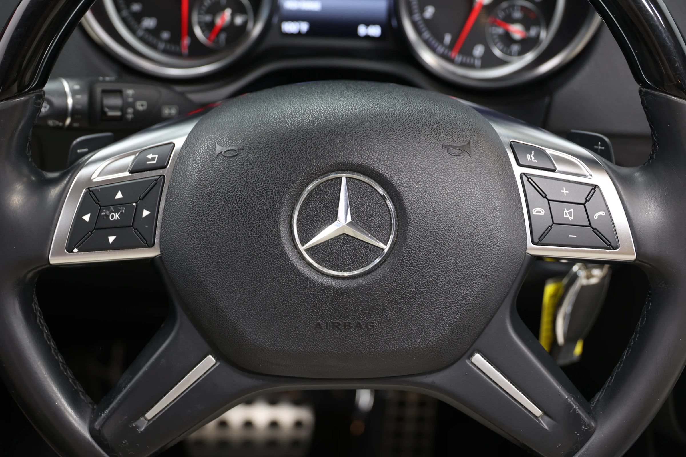 Used 2016 Mercedes-Benz G 550 image 24