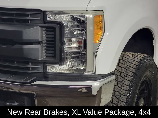 Used 2017 Ford F350 XL w/ Power Equipment Group AWD/4WD image 9