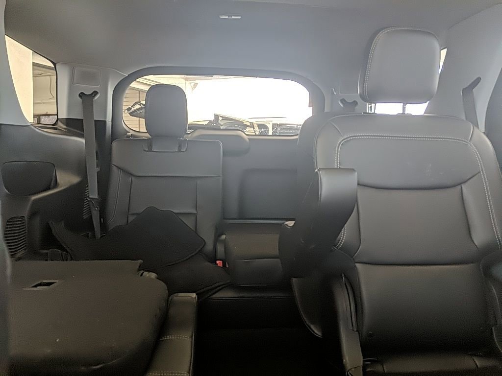 Used 2023 Ford Explorer XLT w/ Equipment Group 202A image 32