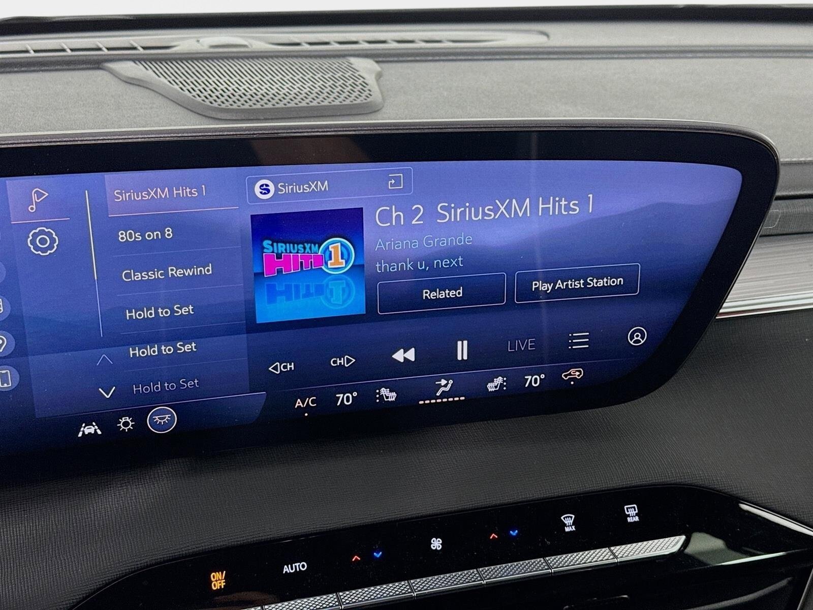 New 2026 Buick Enclave Preferred FWD image 14