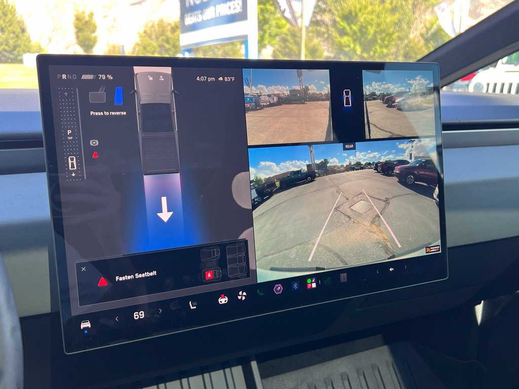 Used 2024 Tesla Cybertruck AWD Crew Cab image 30