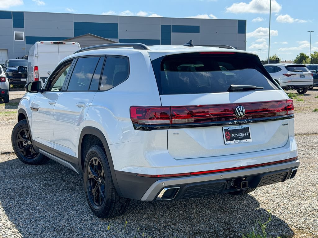 New 2026 Volkswagen Atlas Peak Edition AWD/4WD image 11