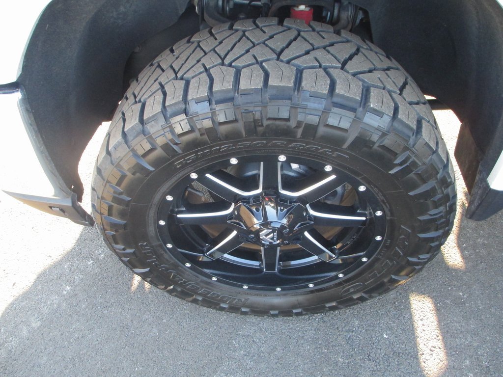 Certified 2020 GMC Sierra 3500 SLT w/ SLT Convenience Package image 14