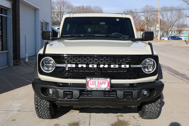 New 2025 Ford Bronco Big Bend w/ Black Diamond Package image 4