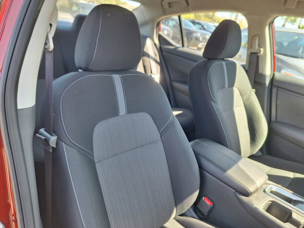 Used 2025 Nissan Sentra SV w/ All-Weather Package image 27