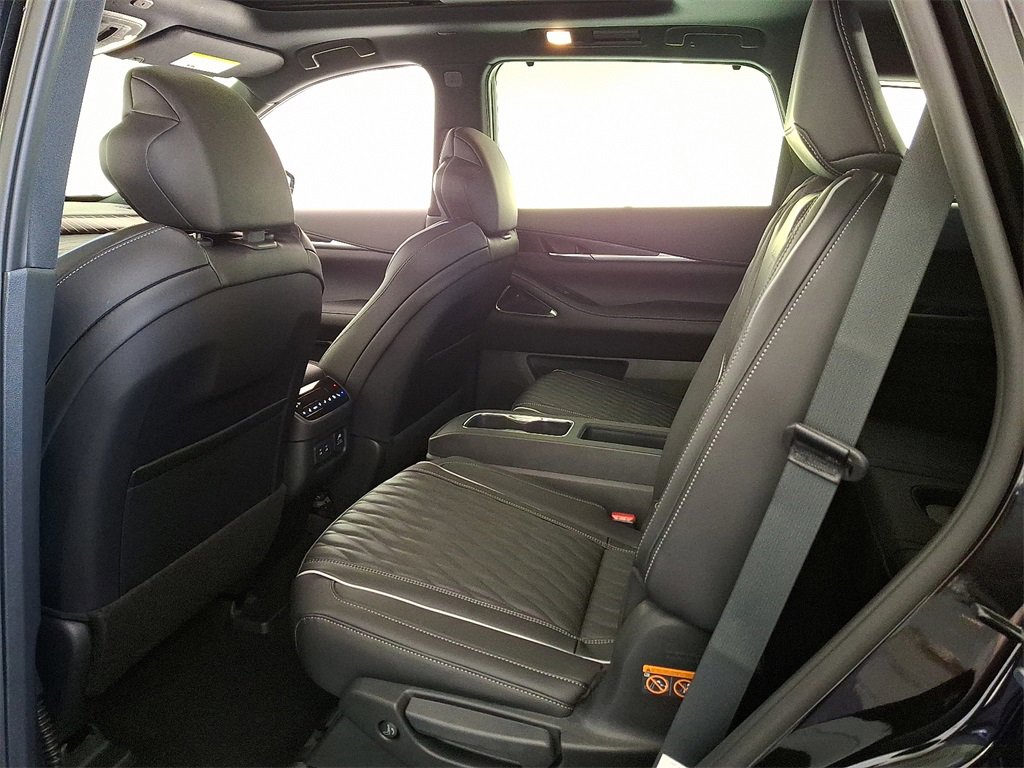 New 2026 INFINITI QX60 Autograph w/ Autograph Tech Package image 11