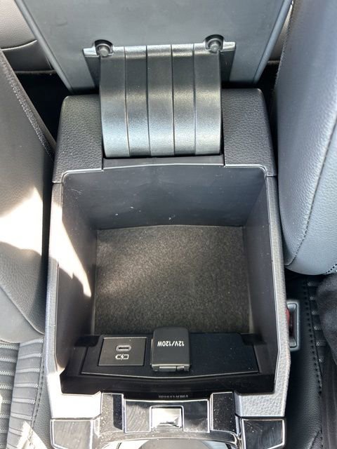 Used 2025 Toyota Corolla Cross AWD Hybrid w/ Convenience Package image 44