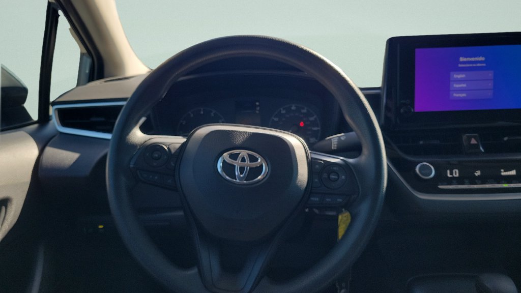 Used 2024 Toyota Corolla LE FWD image 11