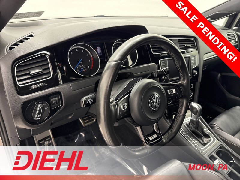 Used 2017 Volkswagen Golf R 4-Door image 20