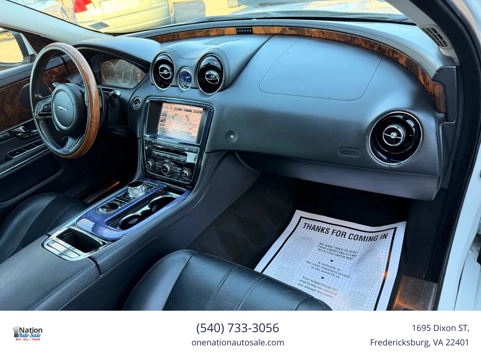Used 2011 Jaguar XJ RWD image 16