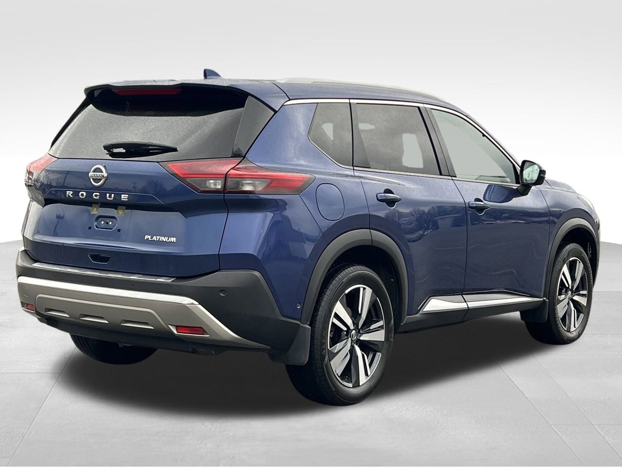 Used 2021 Nissan Rogue Platinum image 34