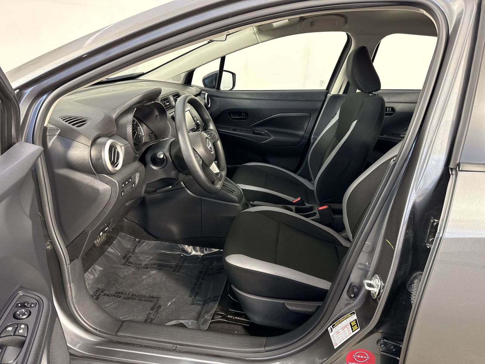 Certified 2025 Nissan Versa S w/ Trunk Package image 4