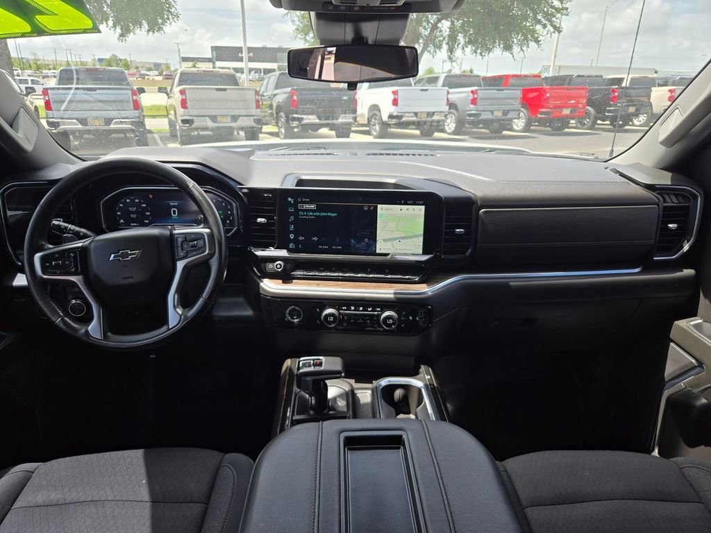Used 2022 Chevrolet Silverado 1500 RST AWD/4WD image 15