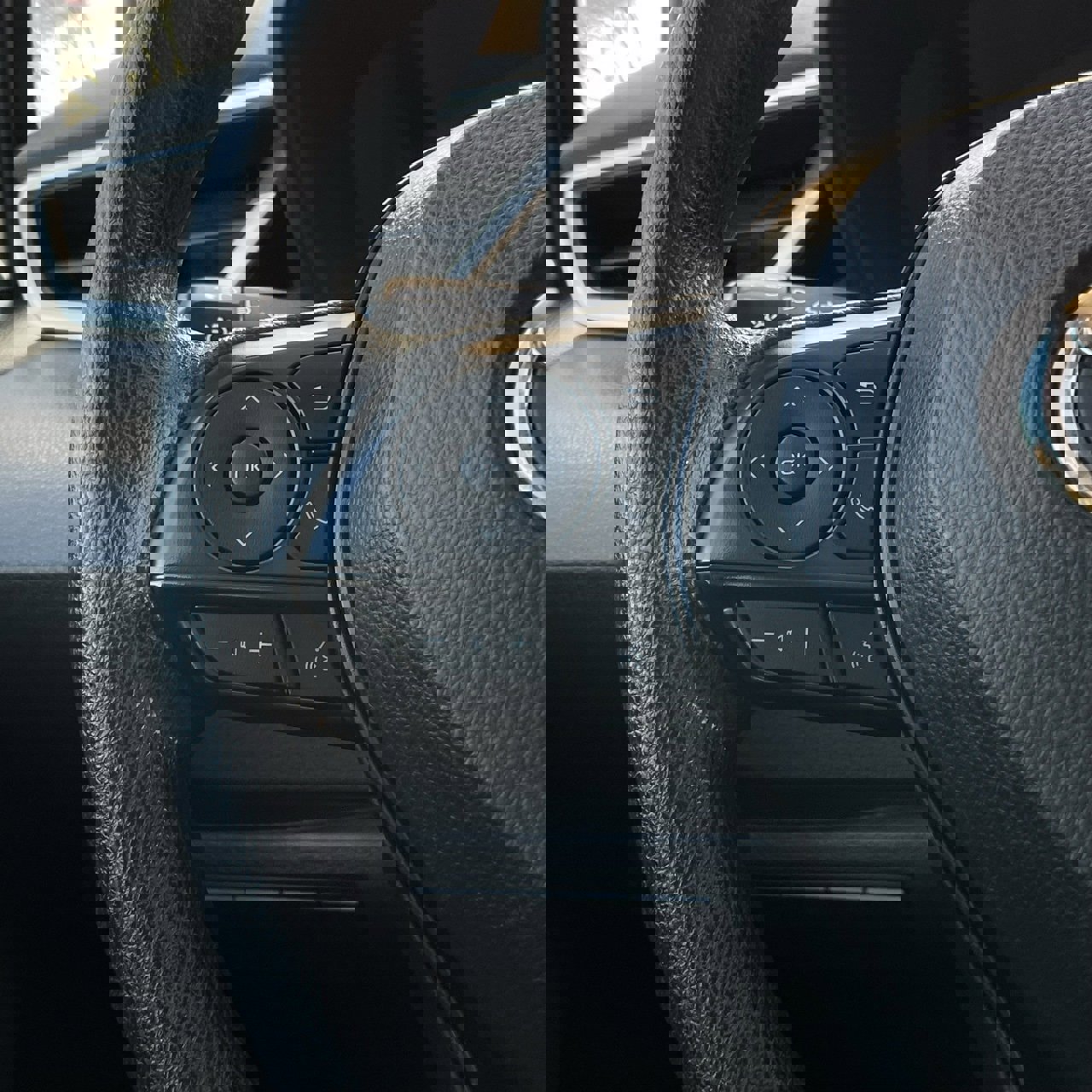 Used 2024 Toyota Corolla LE image 13