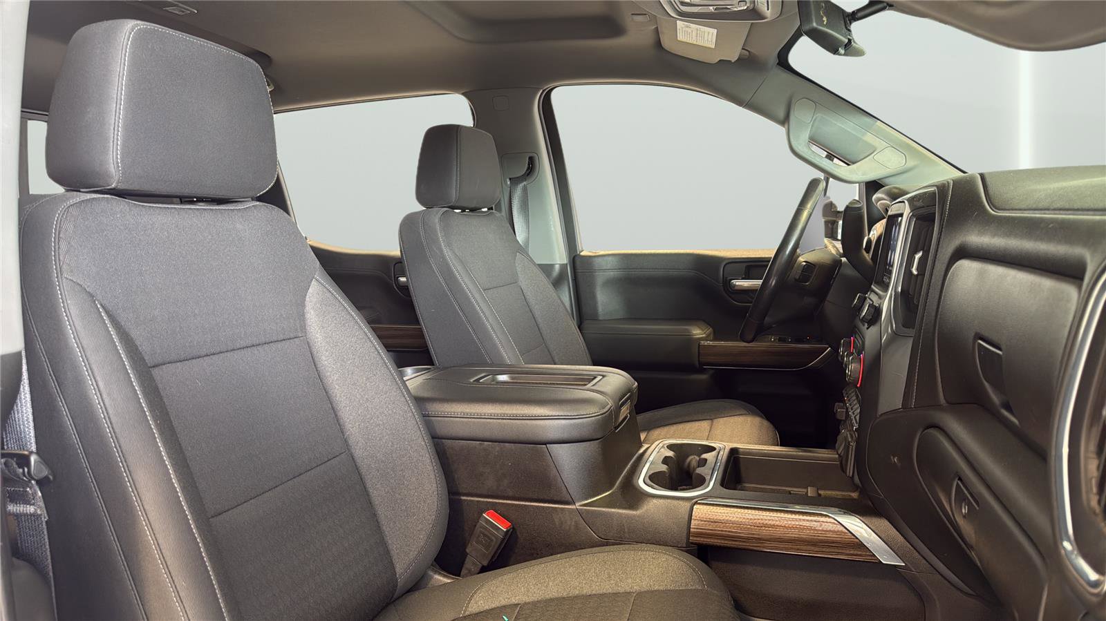 Used 2021 Chevrolet Silverado 1500 LT Trail Boss w/ Convenience Package II AWD/4WD image 14