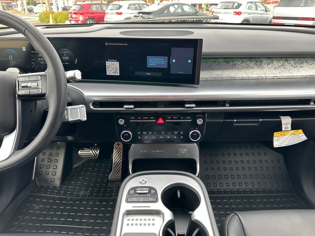 New 2026 Hyundai Ioniq 9 Calligraphy image 14