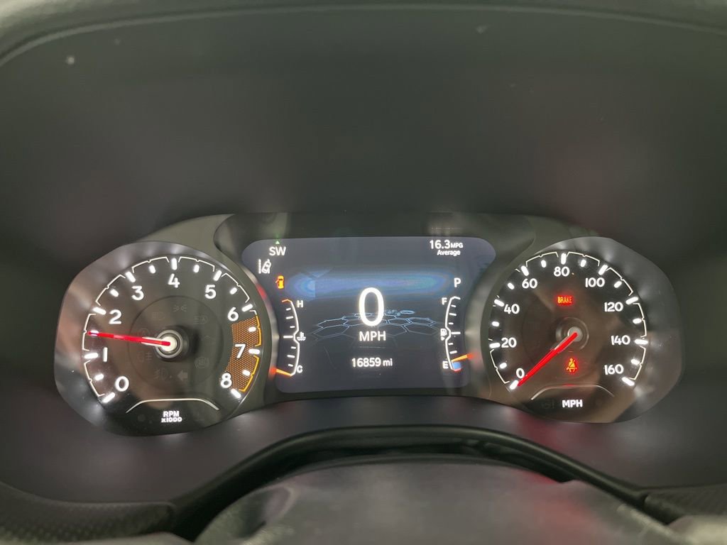 Used 2023 Jeep Compass Trailhawk w/ Trailhawk Convenience Group image 8