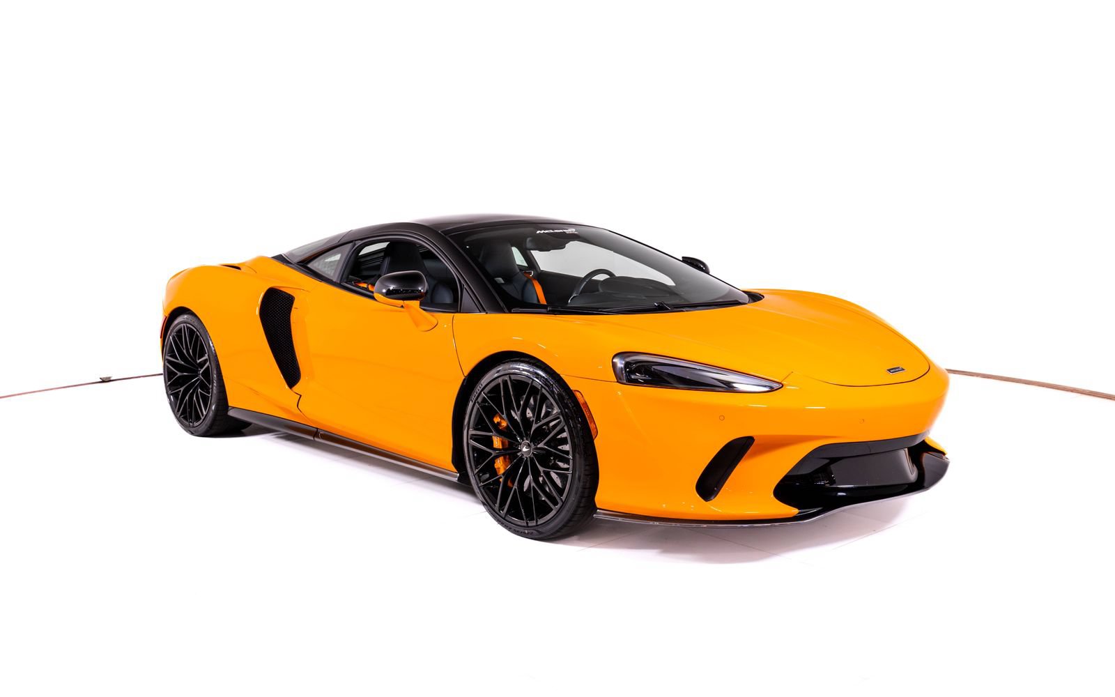 Used 2023 McLaren GT RWD image 7