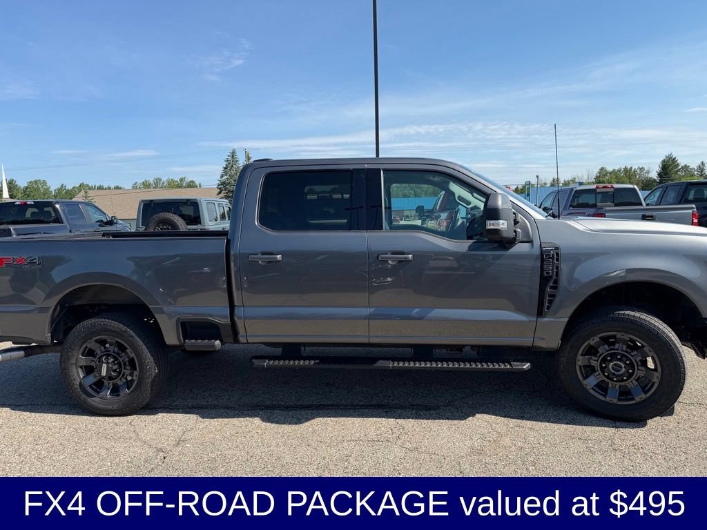 Used 2023 Ford F250 Lariat w/ Sport Appearance Package AWD/4WD image 5