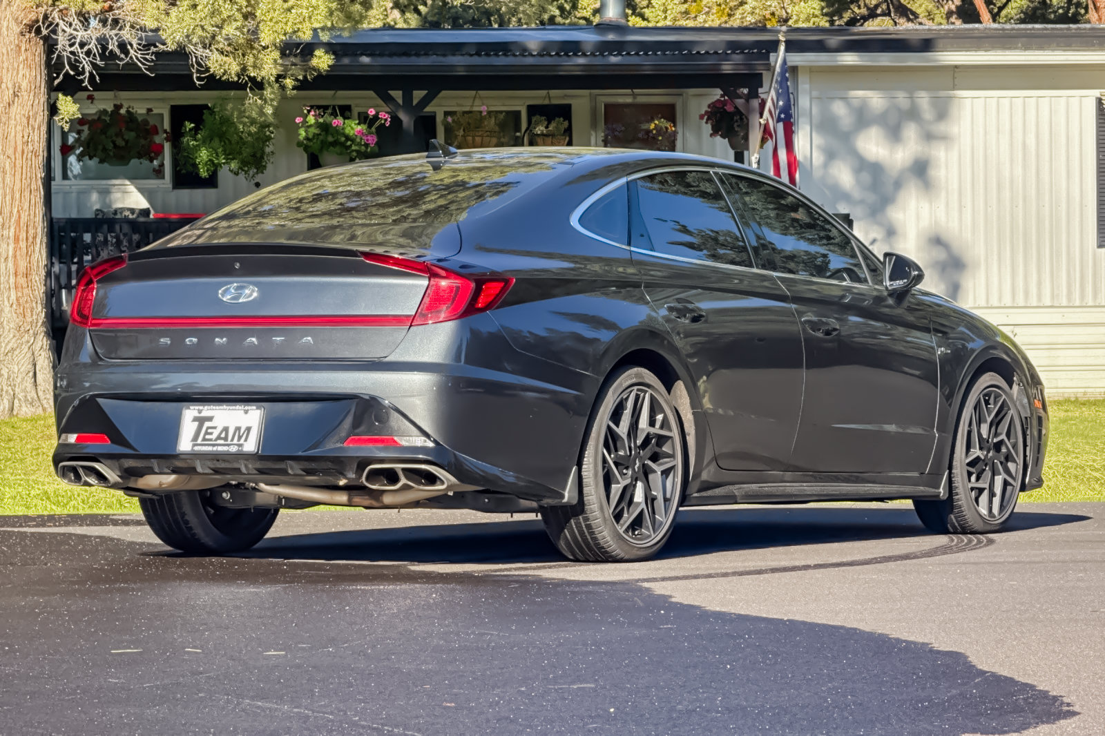 Used 2023 Hyundai Sonata N Line w/ Preferred Accessory Package FWD image 4